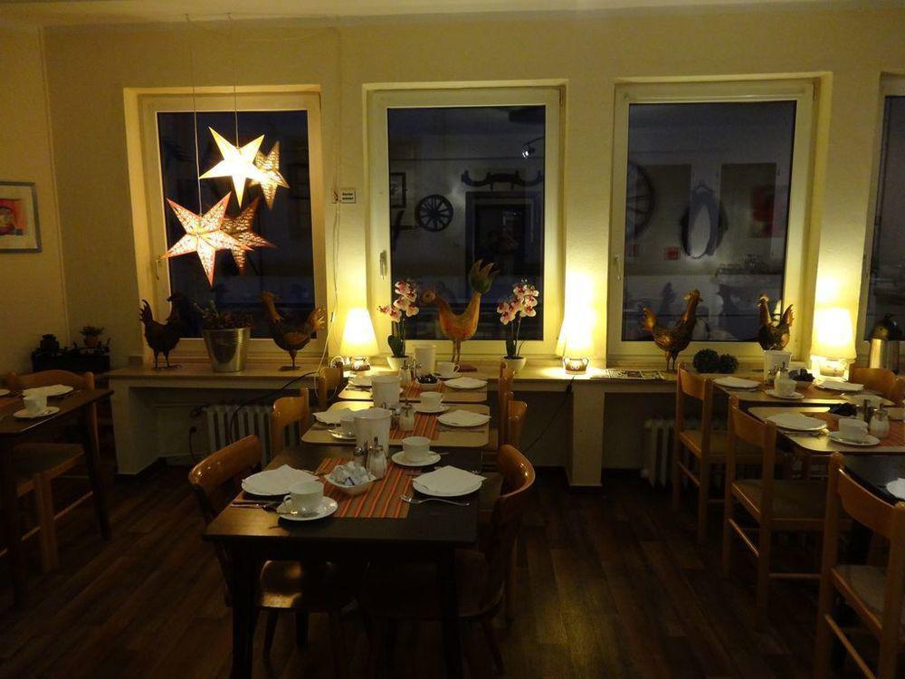 Barcelona Bed & Breakfast Dusseldorf Bagian luar foto